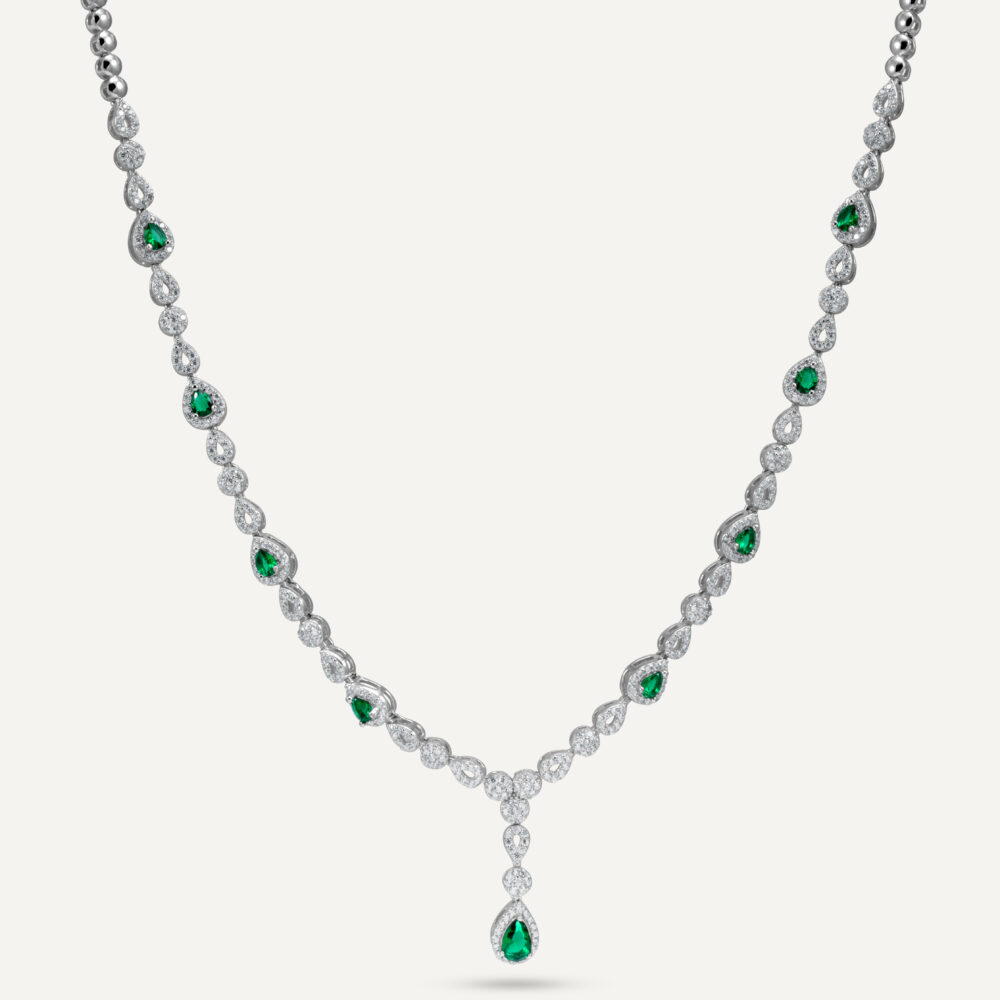 Amore Green Necklace